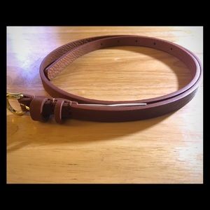 NWOT New Cognac Skinny Belt